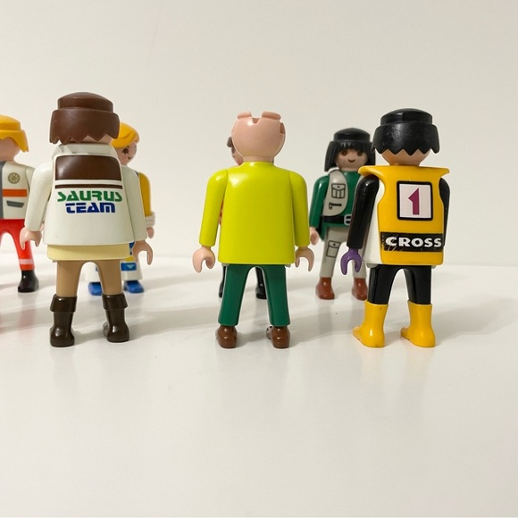 Lot of 10 Playmobil Figures Toys - Picture 6 of 11